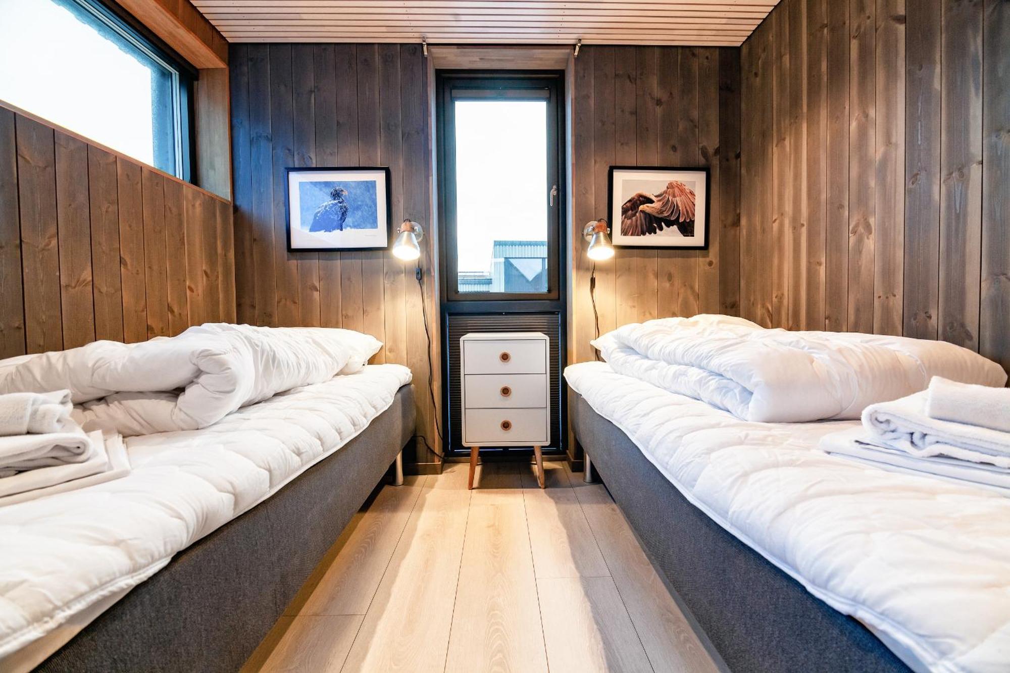 Rorbuleilighet Lysoysundet 1G Henningsvaer Exterior foto